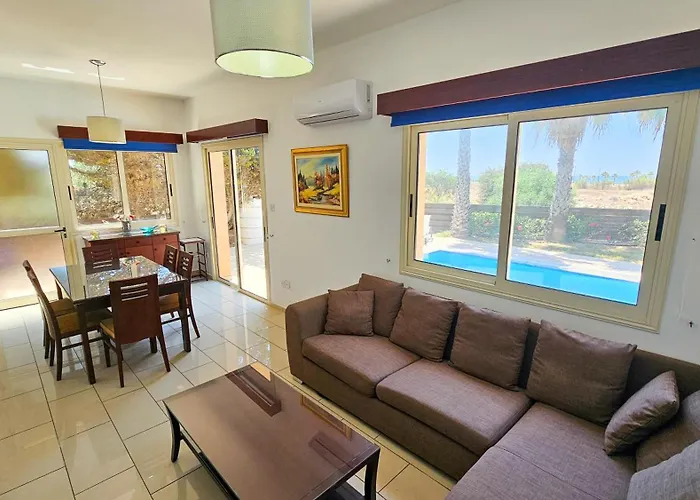 Sunnyside Pool Villa